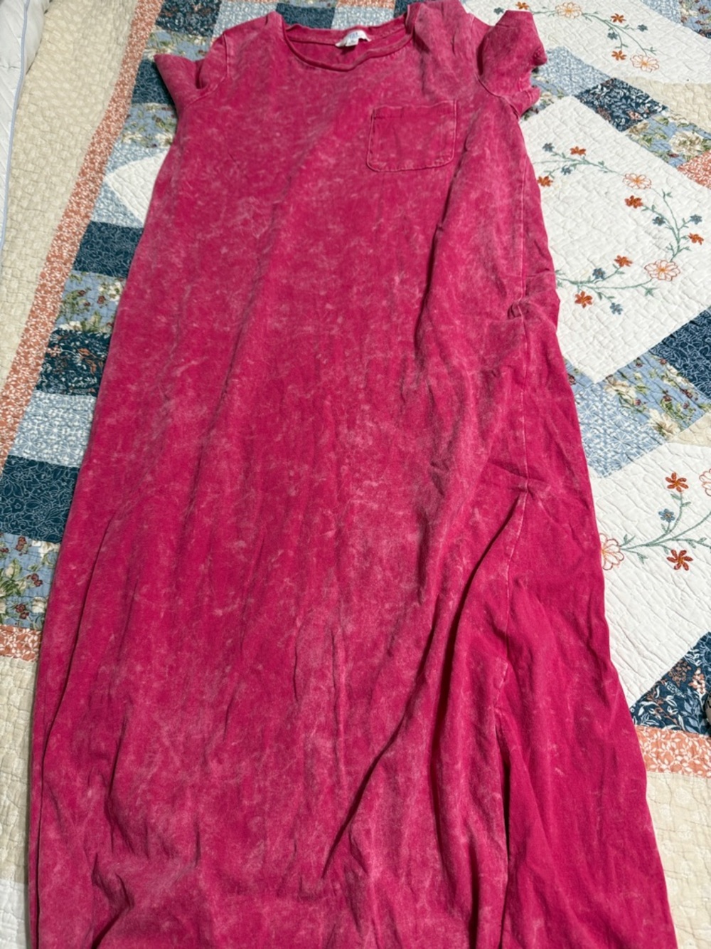 Pink Mineral-Wash Pocket Tee Dress withSlits on both sides